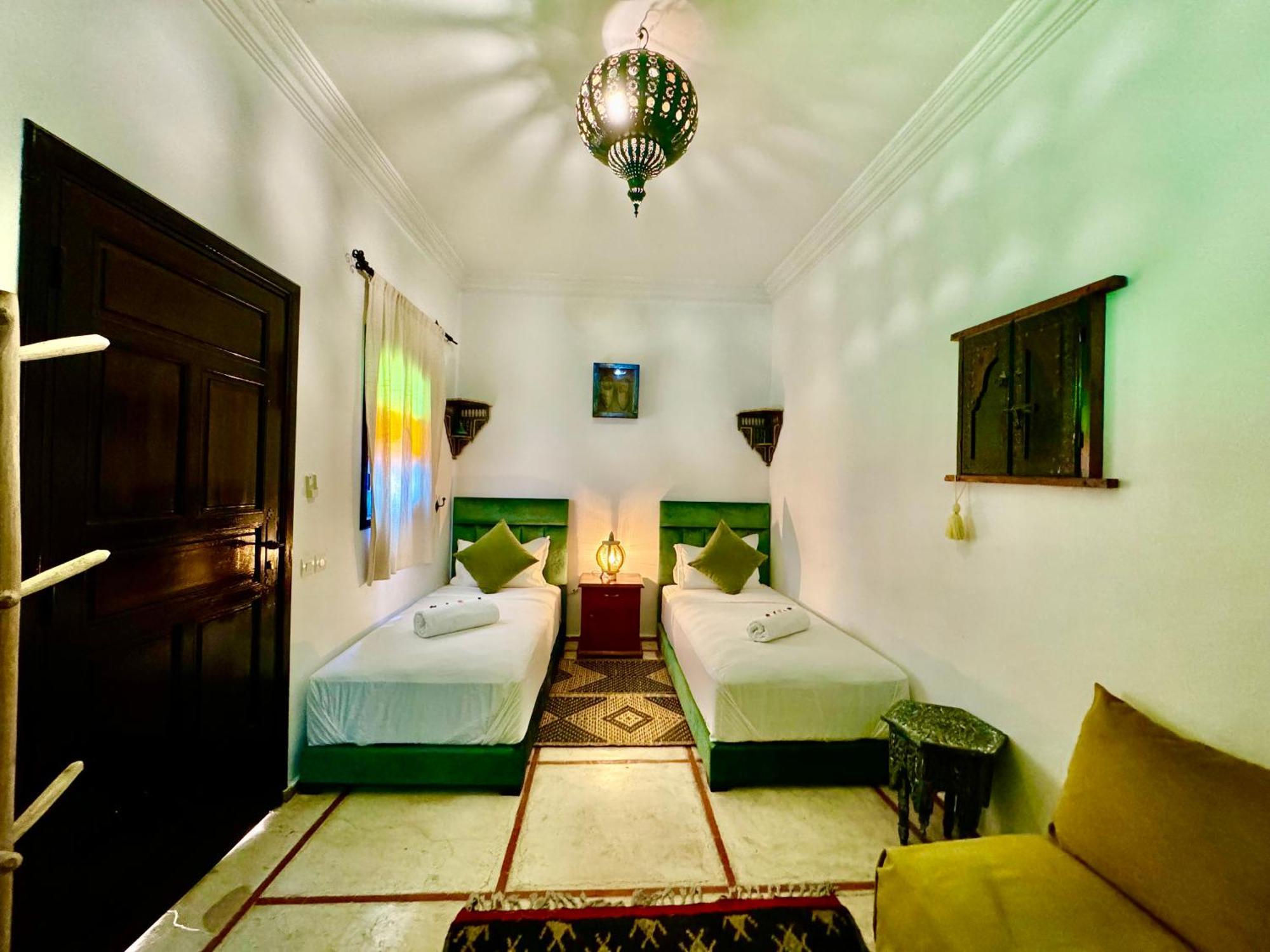 Riad Iklil Hotel Marrakesh Bagian luar foto