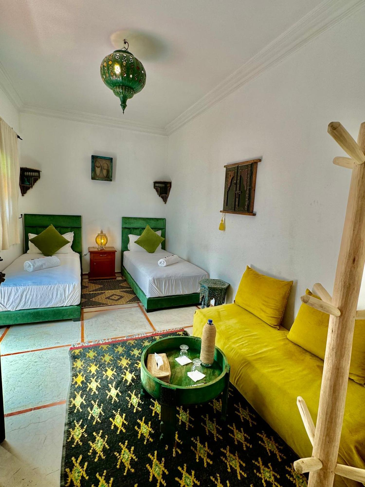 Riad Iklil Hotel Marrakesh Bagian luar foto